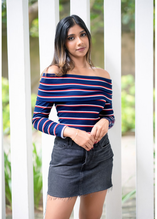 FITTED OFF SHOULDER BLUE STRIPE TOP 